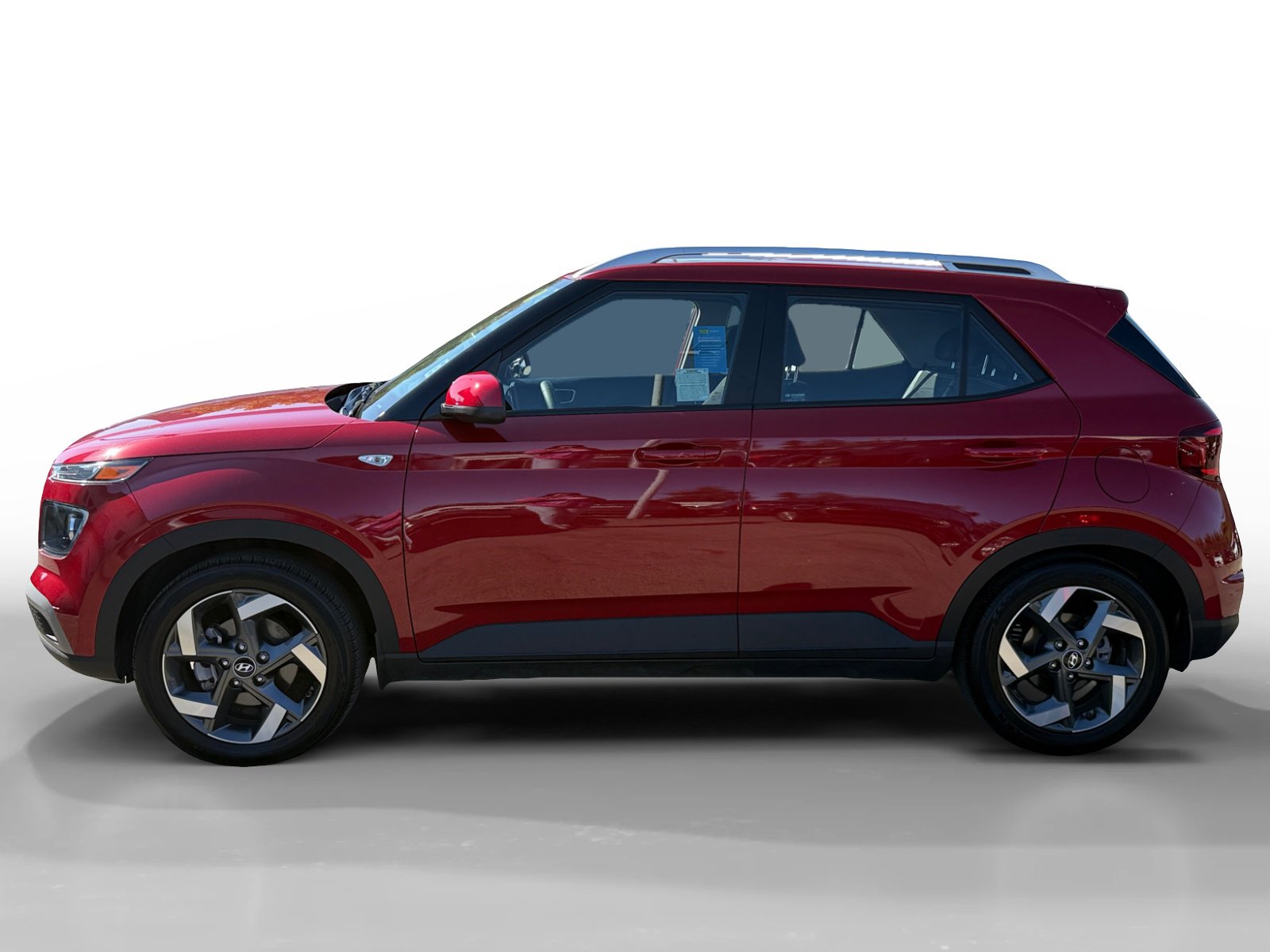 2023 Hyundai Venue SEL photo 2