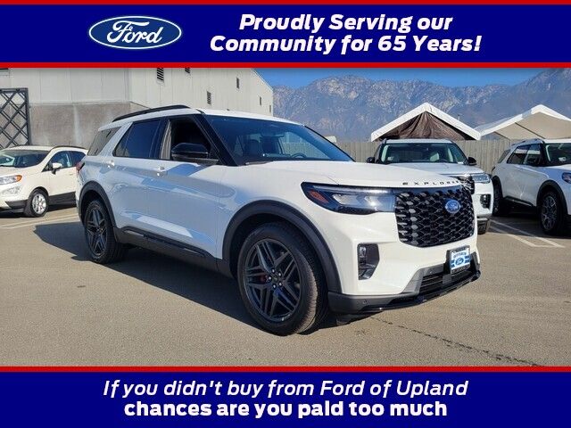 2026 Ford Explorer ST's photo