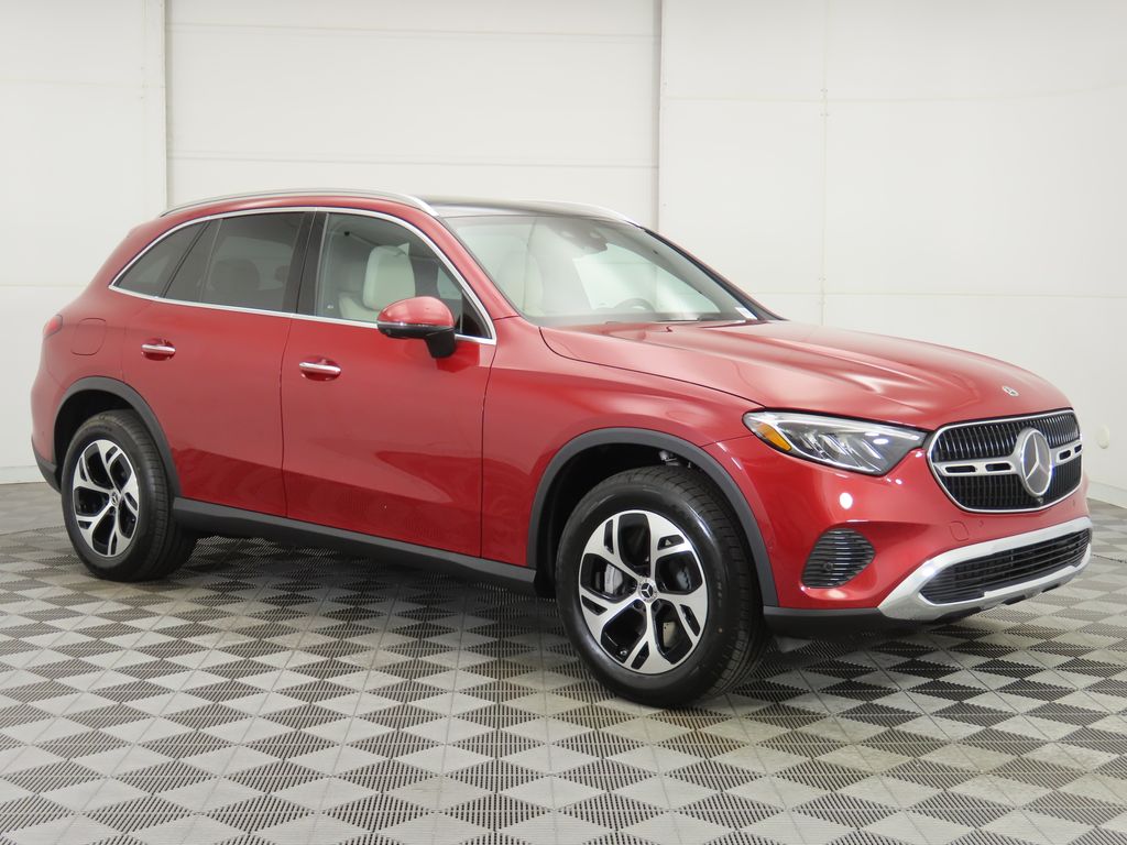 2026 Mercedes Benz GLC 350e 4MATIC photo 2