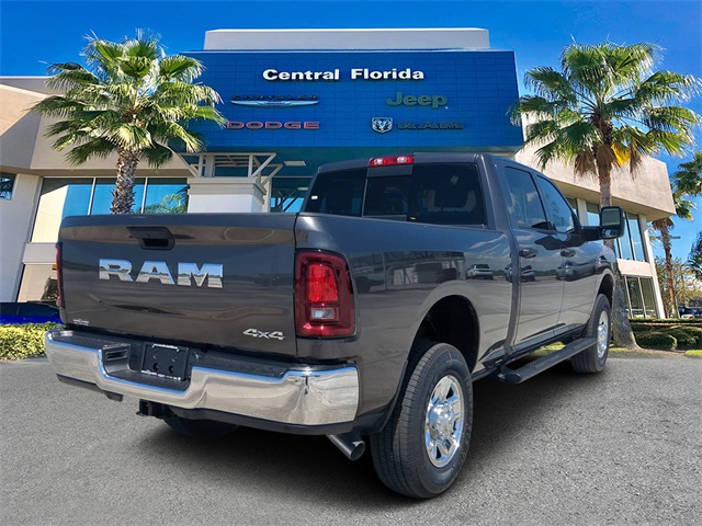 2025 Ram 2500 Tradesman photo 4