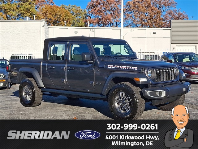 2024 Jeep Gladiator Sport's photo