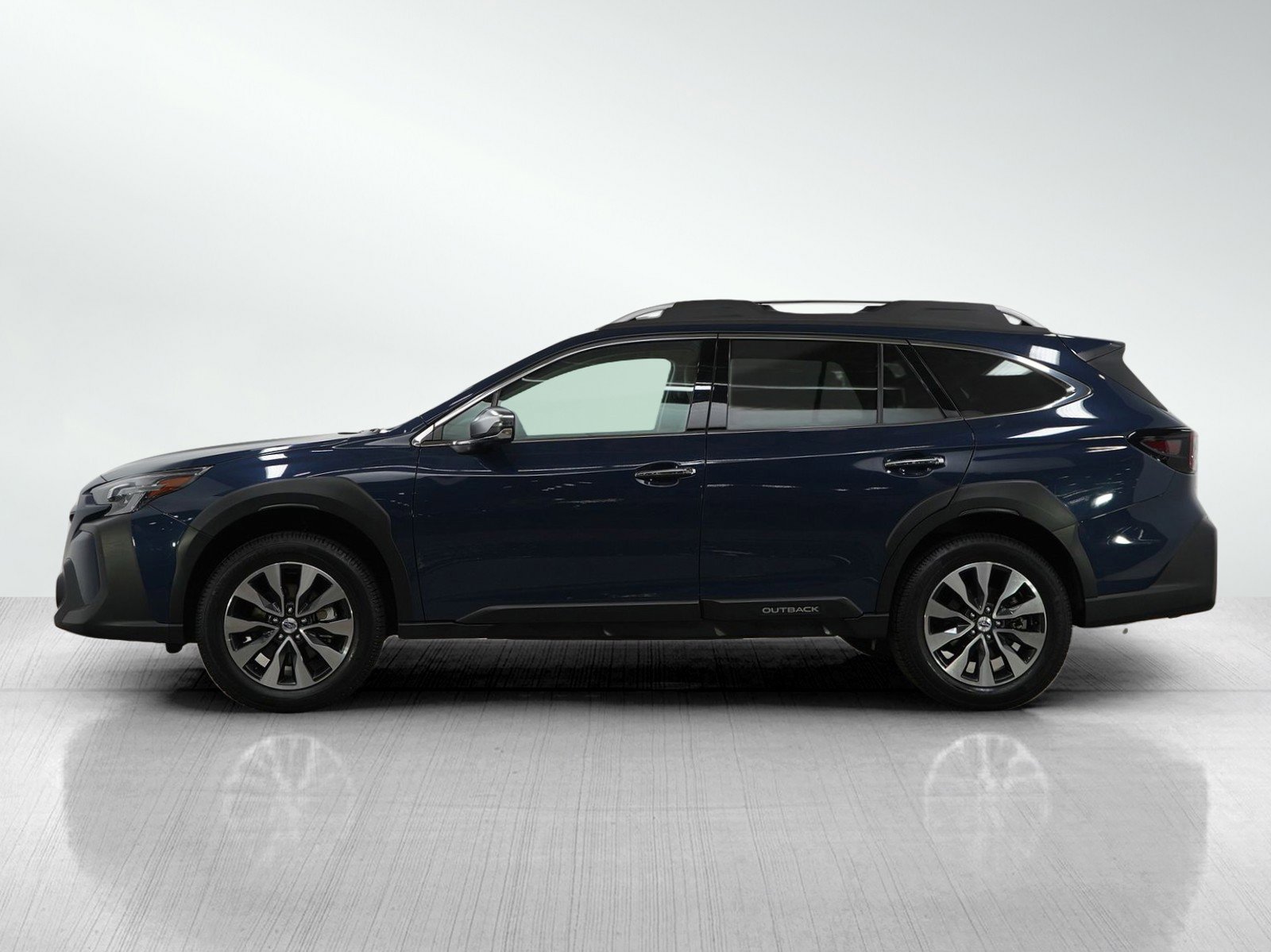 Used 2023 Subaru Outback Touring with VIN 4S4BTAPC9P3130613 for sale in Burnsville, Minnesota