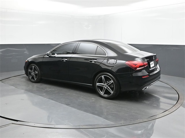2022 Mercedes Benz A 220 photo 5