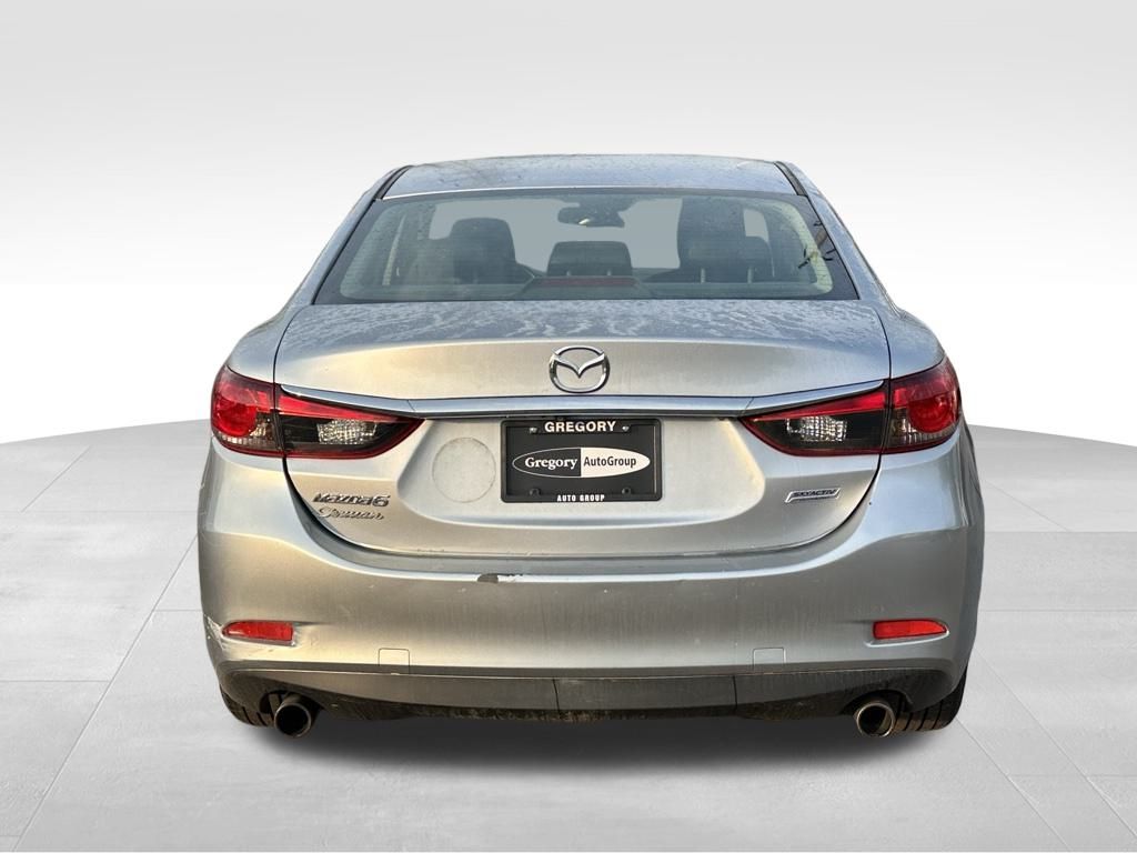 2017 Mazda Mazda6 Touring photo 4