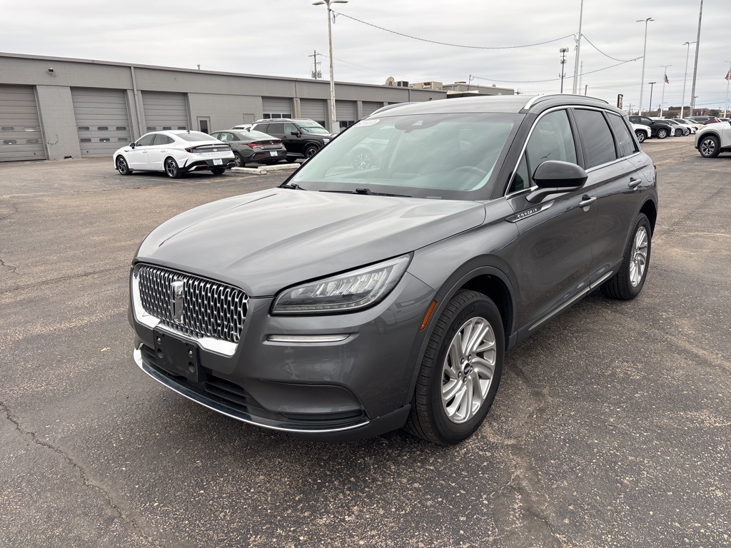 2021 Lincoln Corsair Base's photo