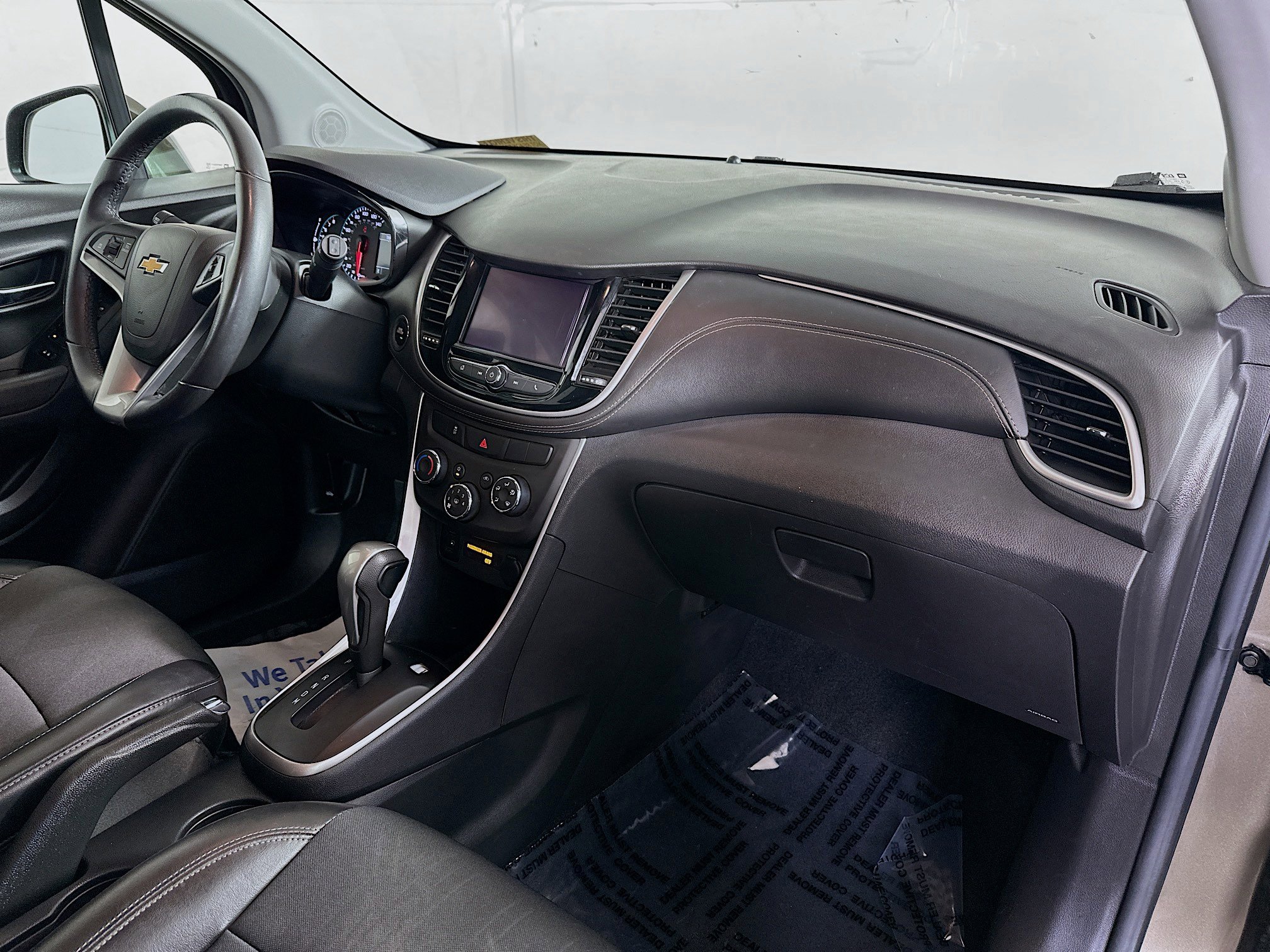 2020 Chevrolet Trax LT photo 24