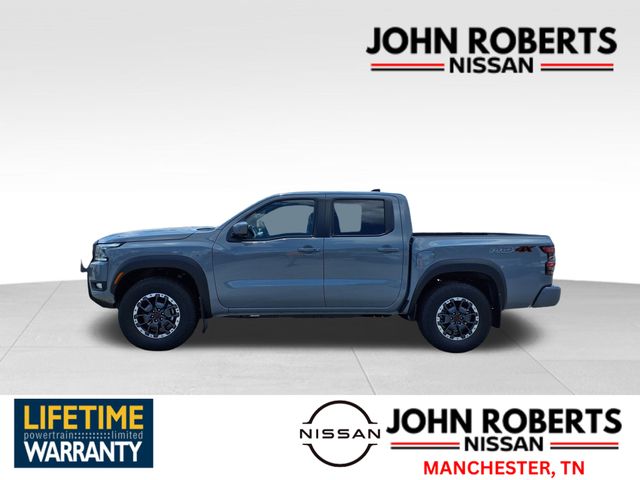 2025 Nissan Frontier PRO-4X photo 2
