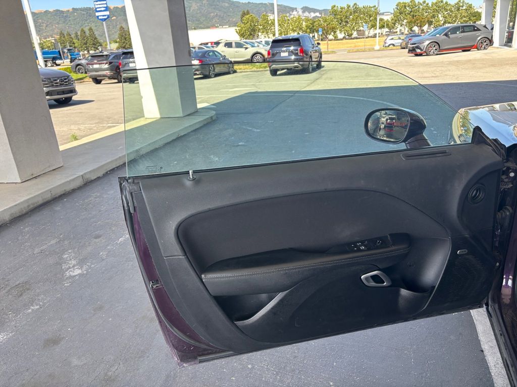 2021 Dodge Challenger R/T photo 11
