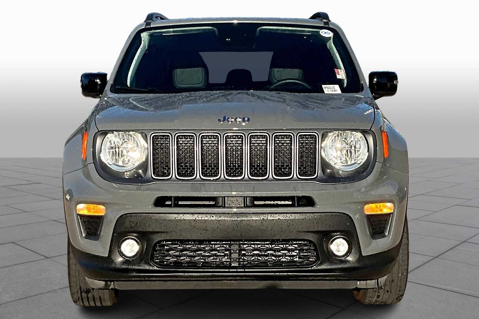 2022 Jeep Renegade Limited photo 4