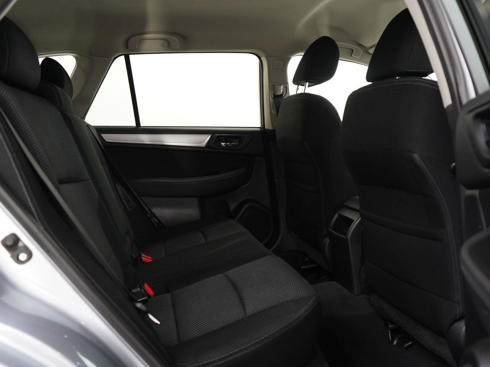 2017 Subaru Outback 2.5i Premium photo 11