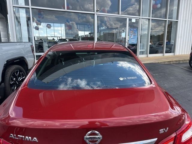 2016 Nissan Altima 2.5 SV photo 12