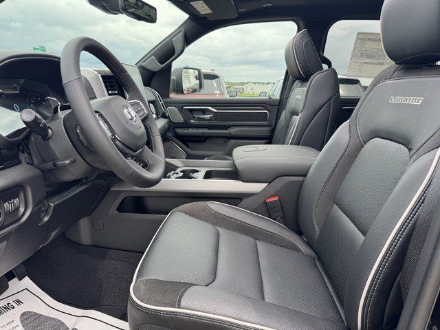 2026 Ram 1500 Laramie photo 8