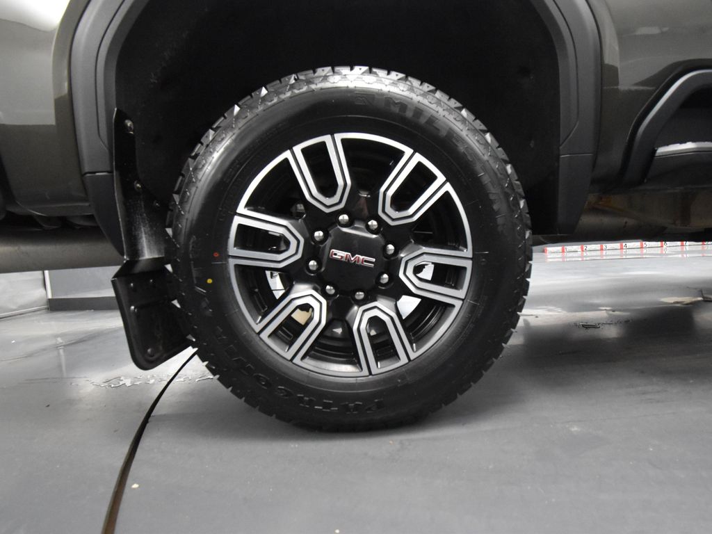 2023 Gmc Sierra HD AT4 photo 11