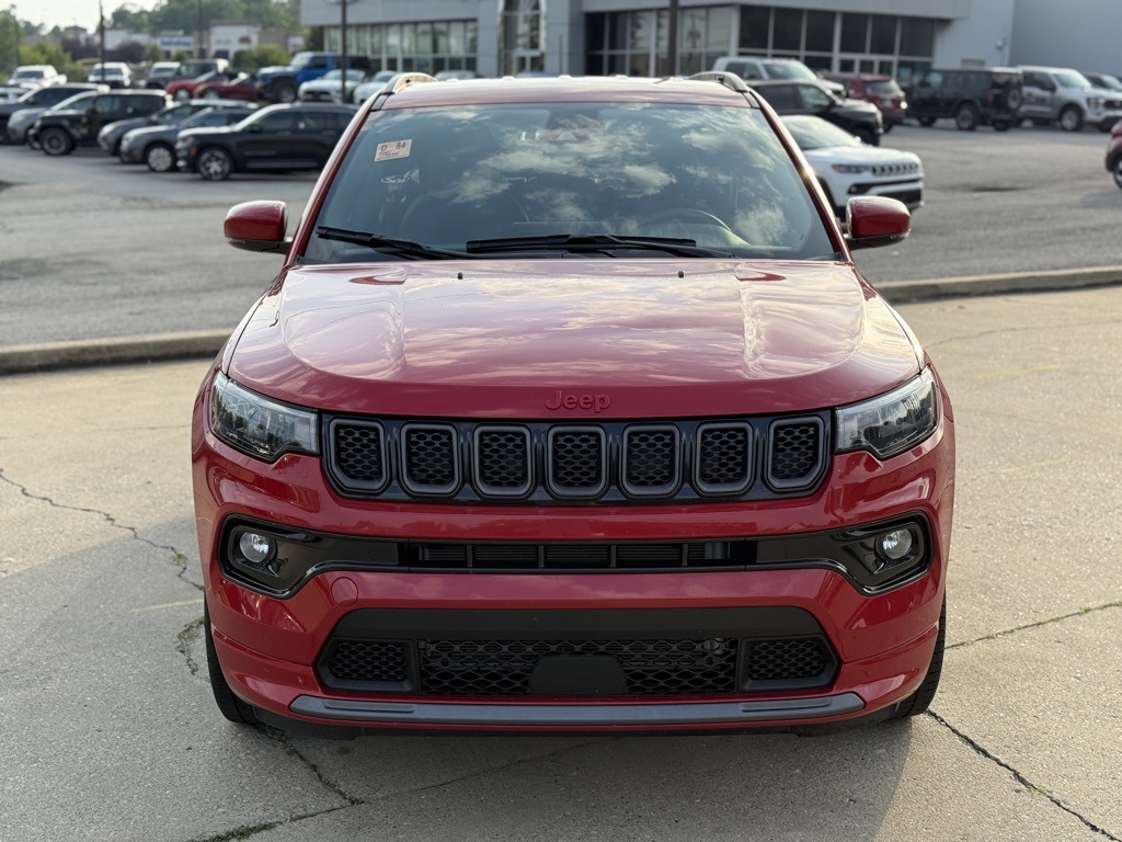 2023 Jeep Compass Limited photo 3