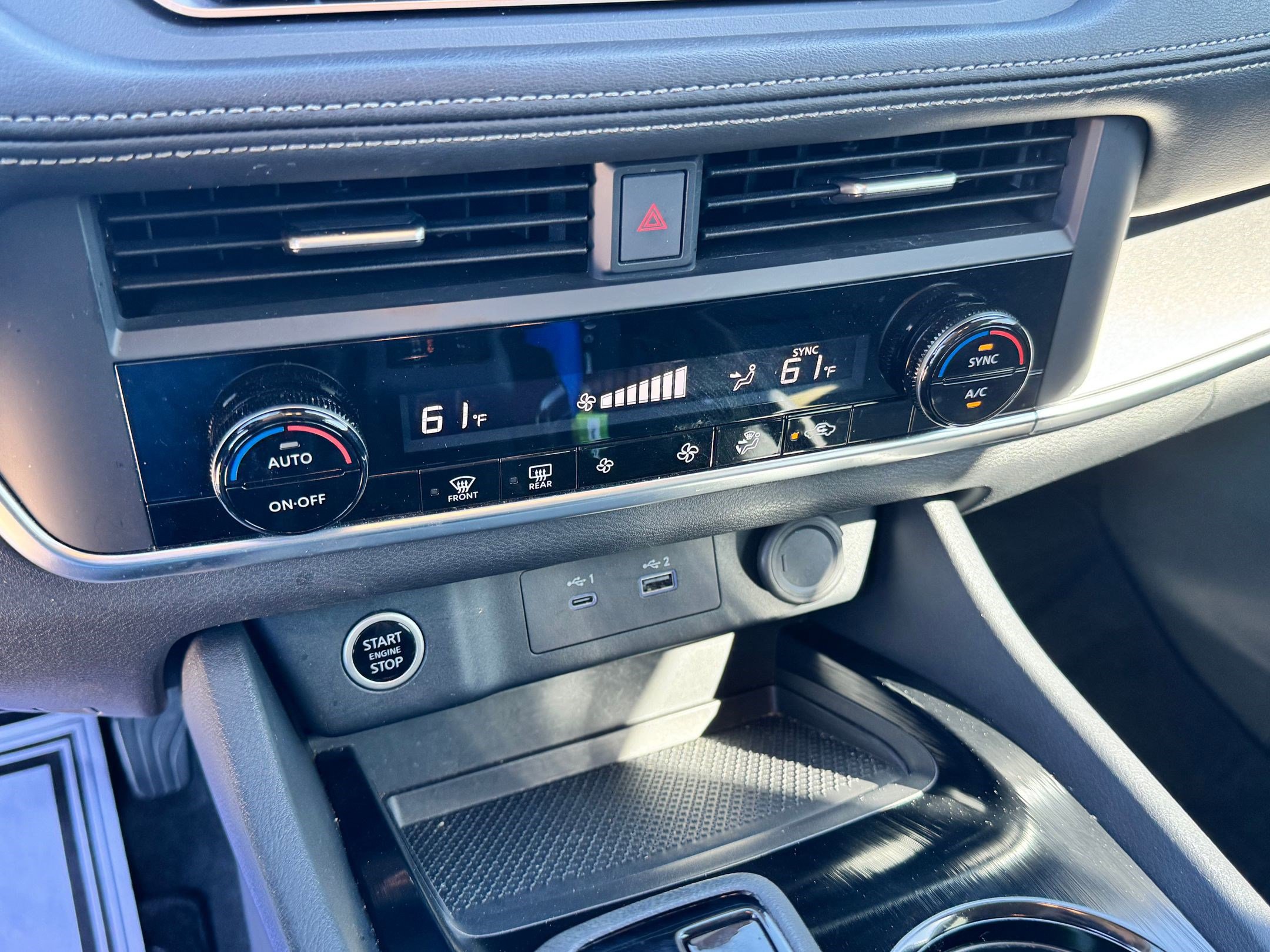 2023 Nissan Rogue SV photo 13