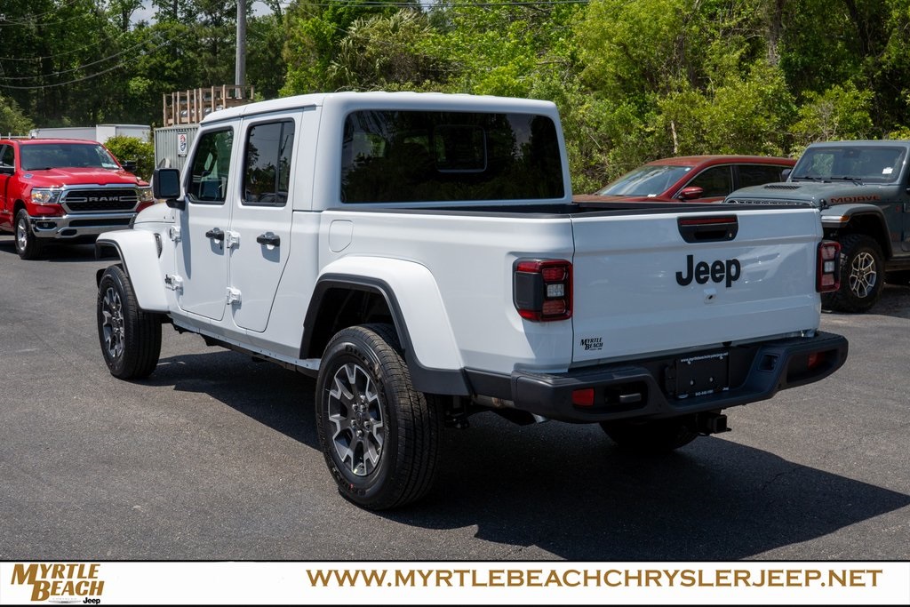 2025 Jeep Gladiator Sport S photo 4