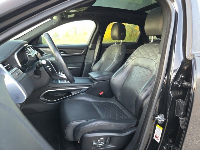 2021 Jaguar F-PACE P340 S photo 9