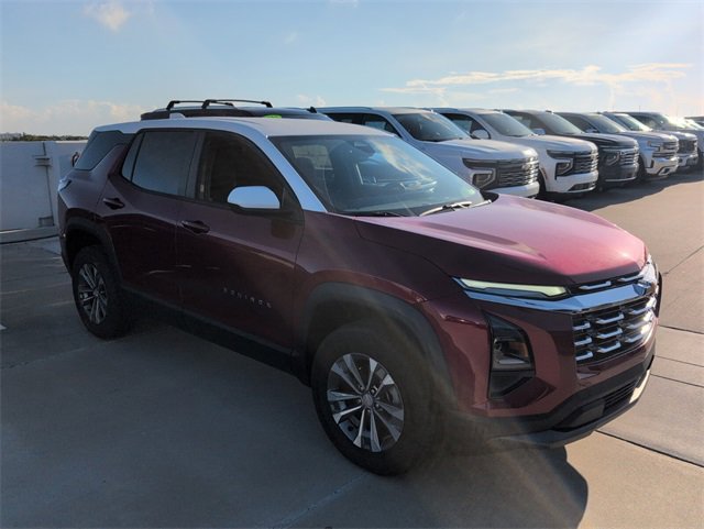 2026 Chevrolet Equinox LT photo 2