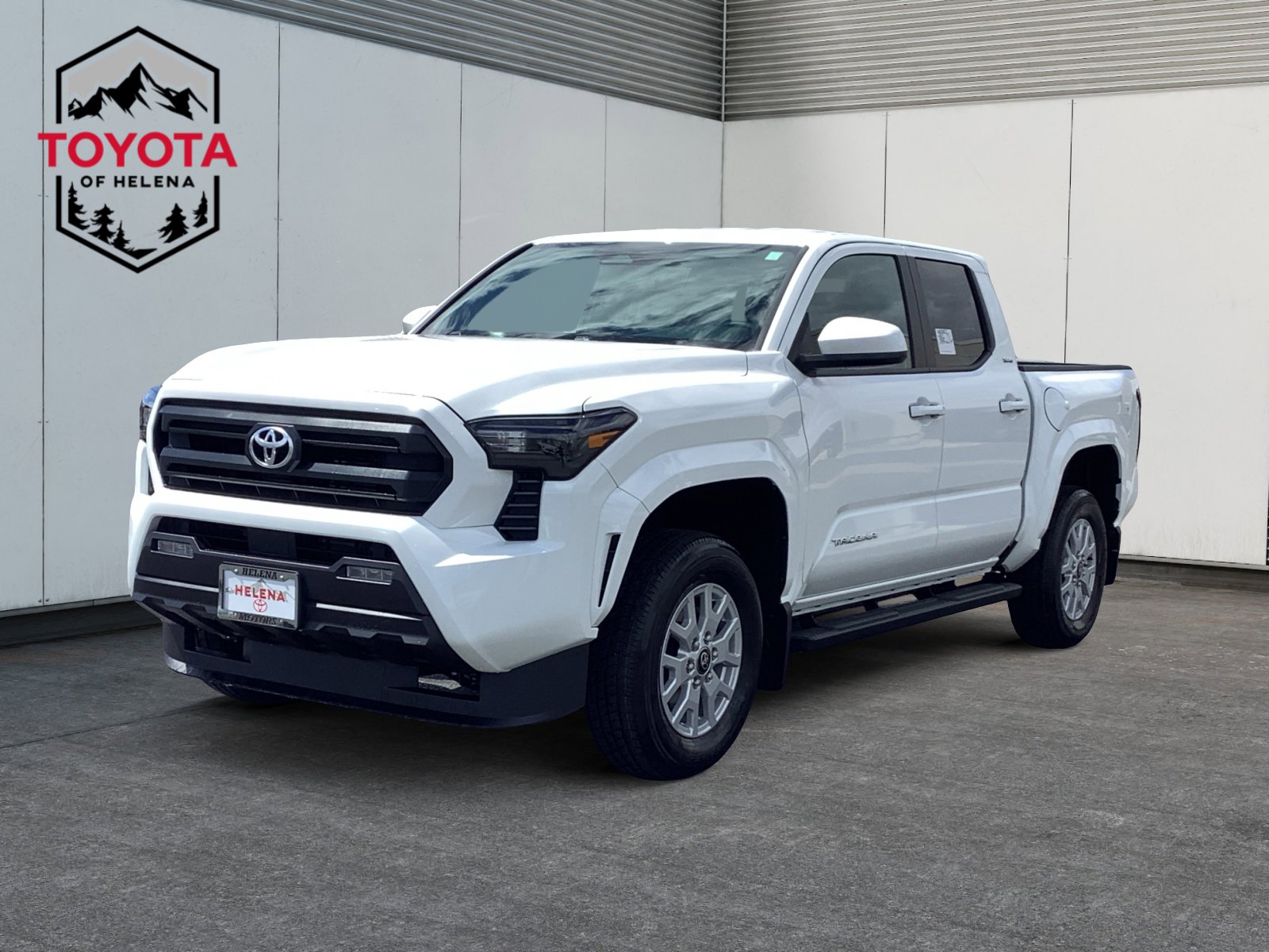 2025 Toyota Tacoma SR5's photo