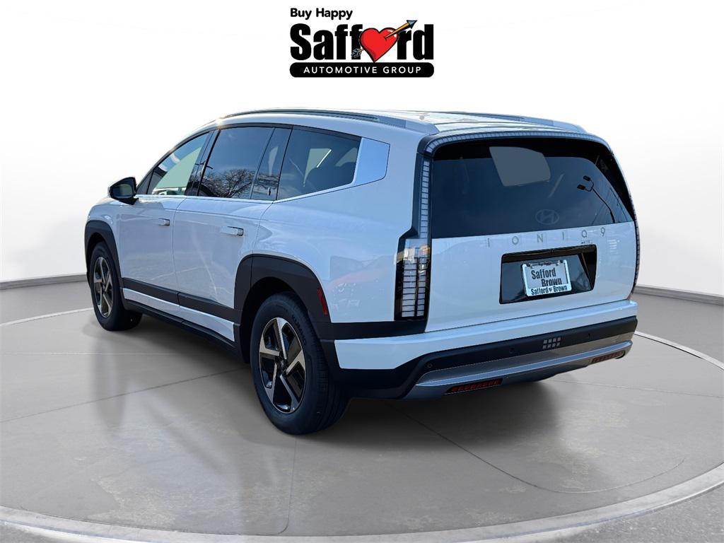 2026 Hyundai Ioniq photo 2