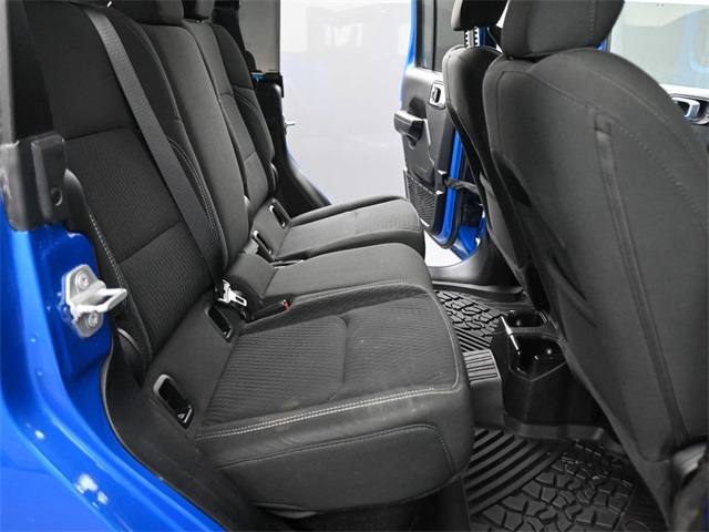 2021 Jeep Gladiator Willys photo 36