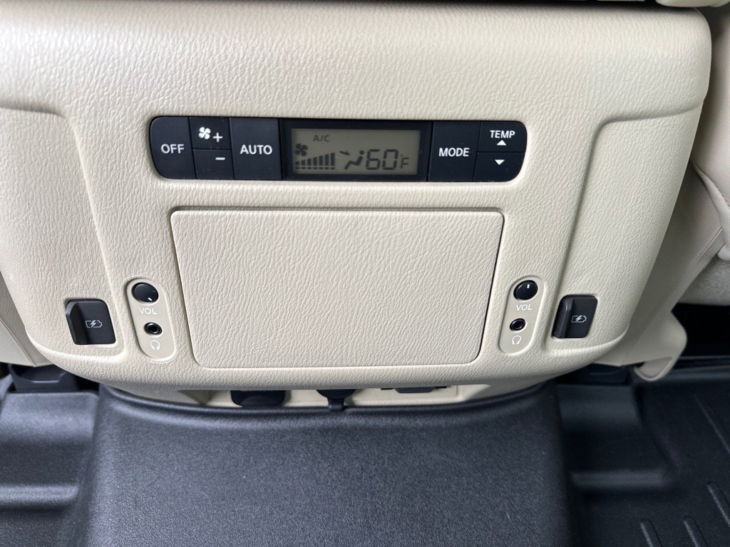 2020 Infiniti QX80 Luxe photo 12