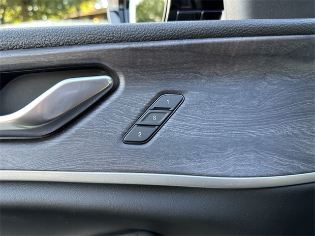2025 Jeep Grand Cherokee Limited photo 36