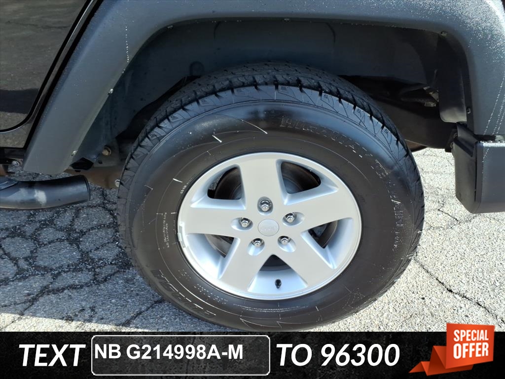 2015 Jeep Wrangler Unlimited Sport photo 4