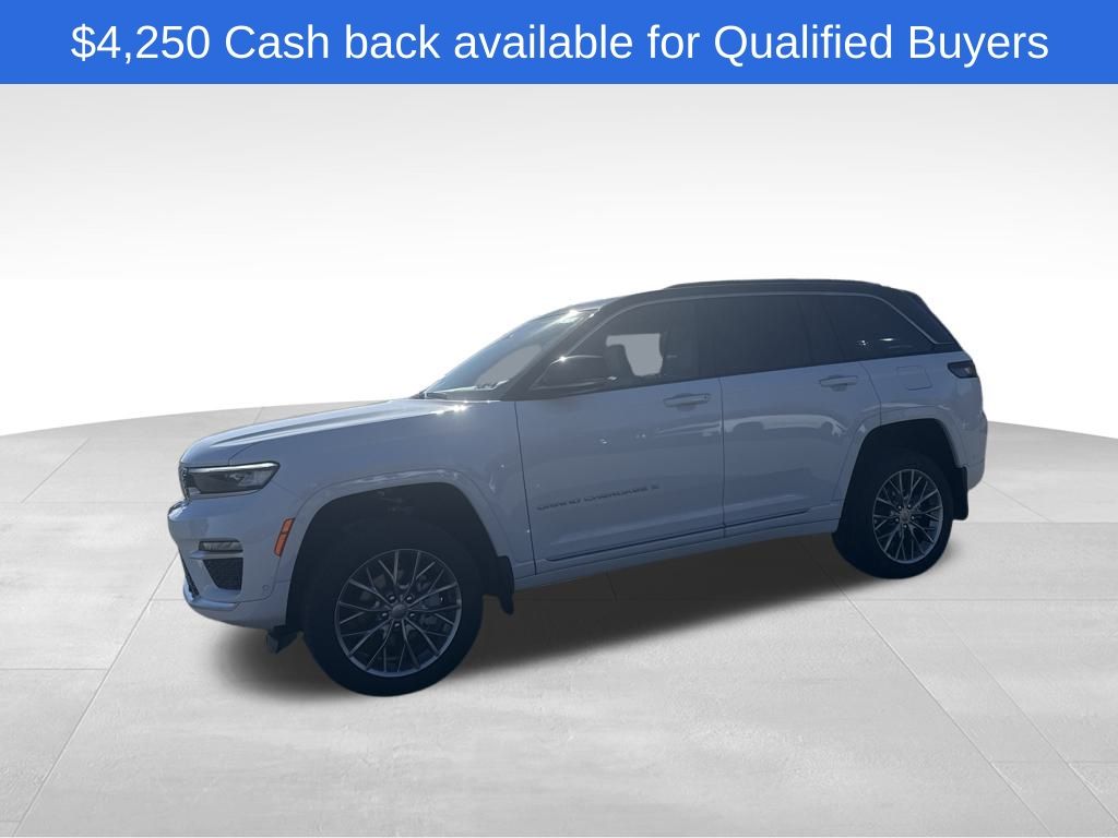 2025 Jeep Grand Cherokee Summit photo 3
