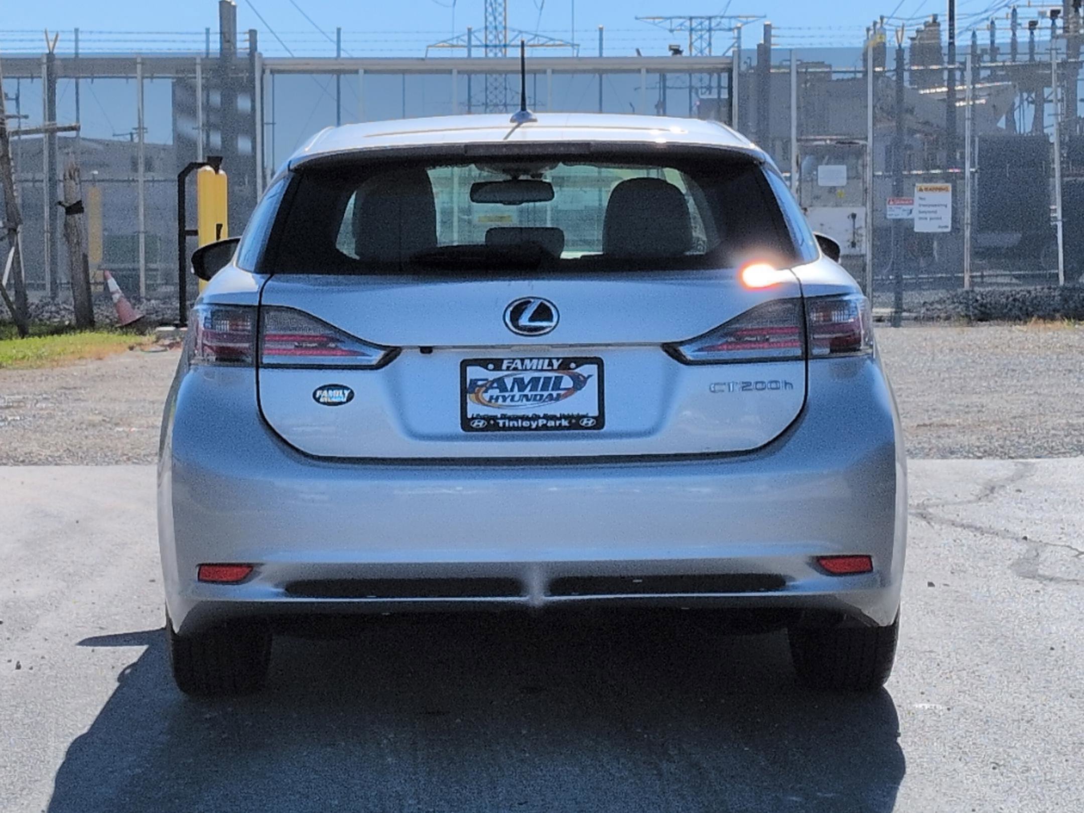 2012 Lexus CT 200h photo 4