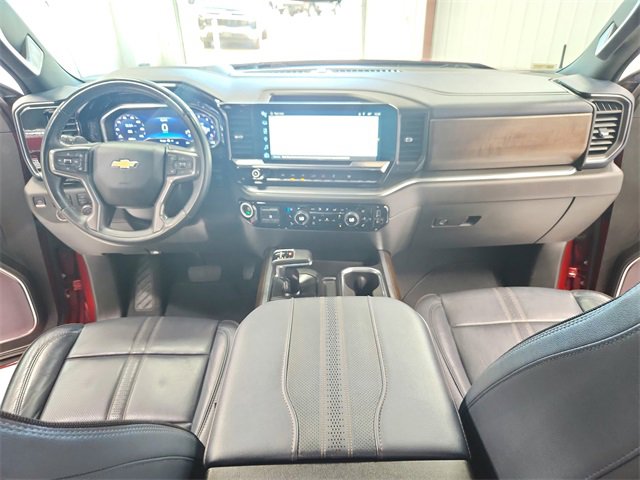 2023 Chevrolet Silverado 1500 High Country photo 24