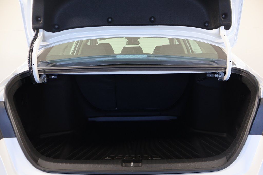 2025 Honda Accord 1.5T SE photo 8