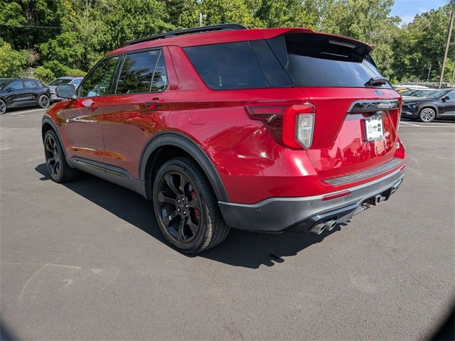 2020 Ford Explorer ST photo 4