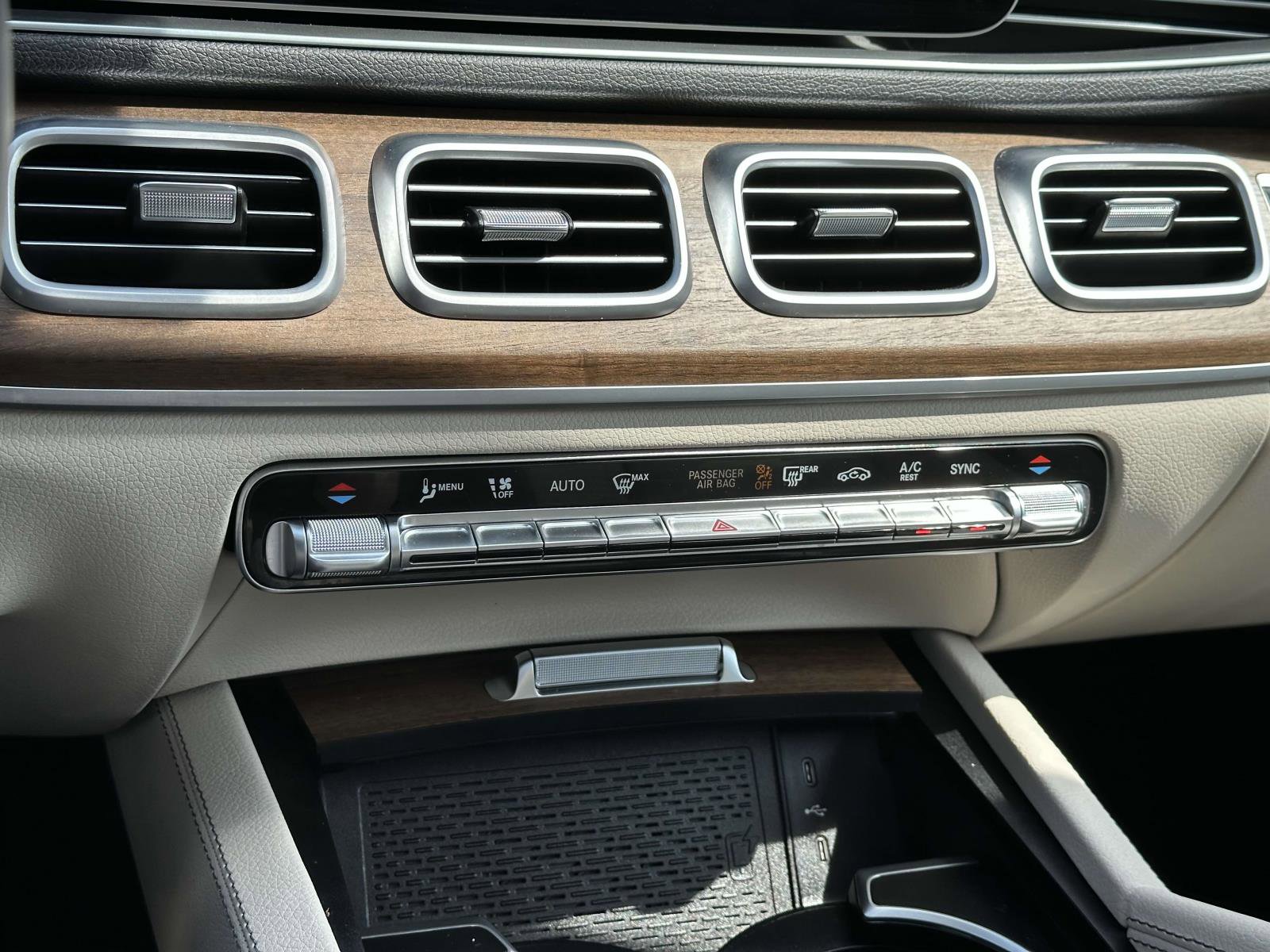2024 Mercedes Benz GLE 450 4MATIC photo 22