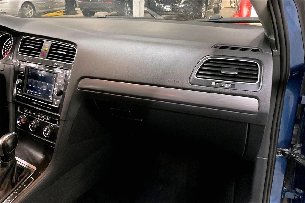 2021 VOLKSWAGEN GOLF - Image 15