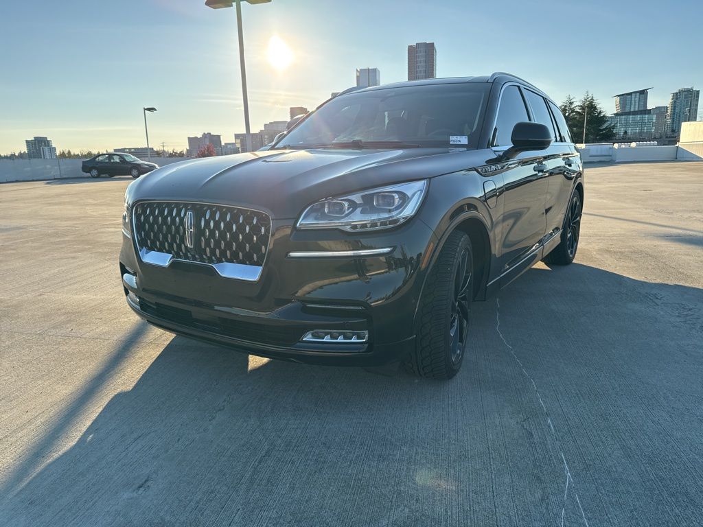2020 Lincoln Aviator Grand Touring photo 2