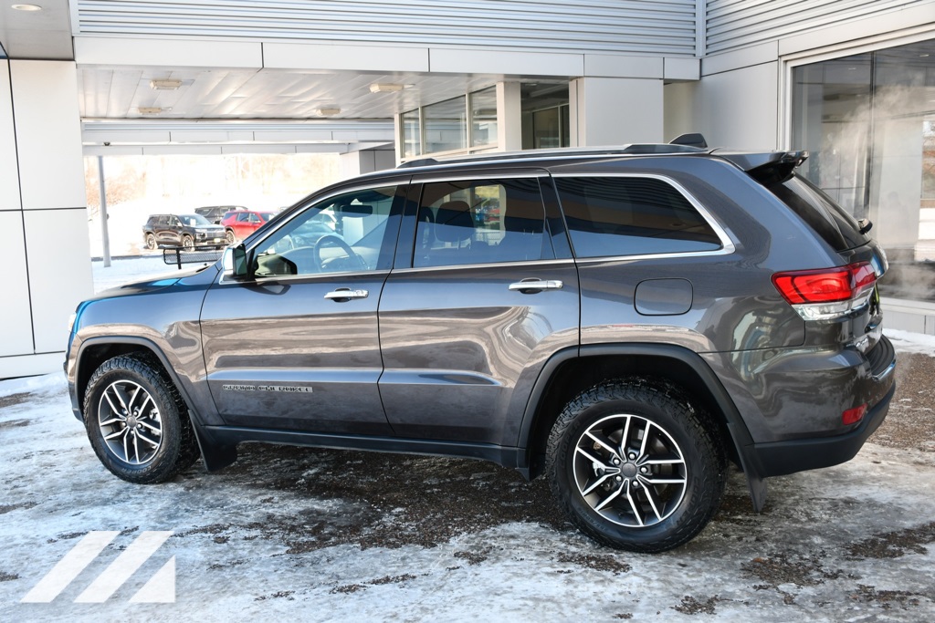 2021 Jeep Grand Cherokee Limited photo 4