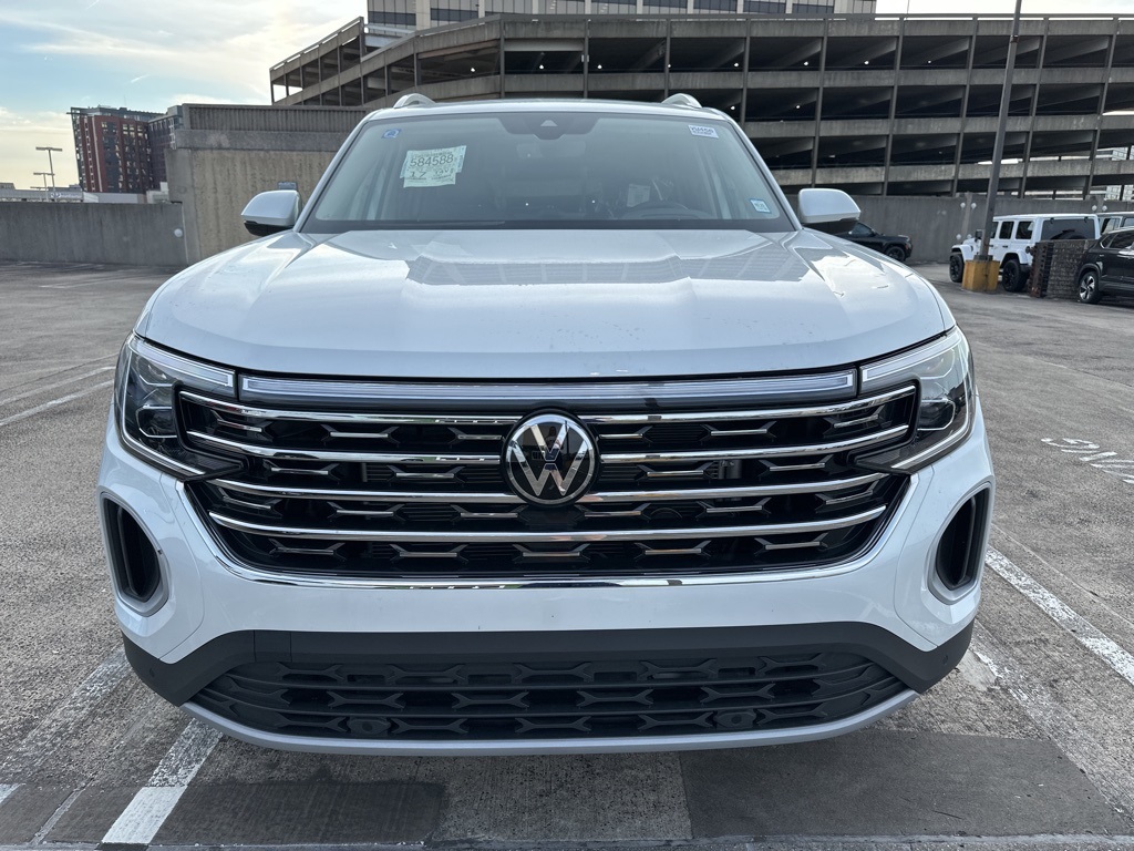 2024 Volkswagen Atlas SEL's photo