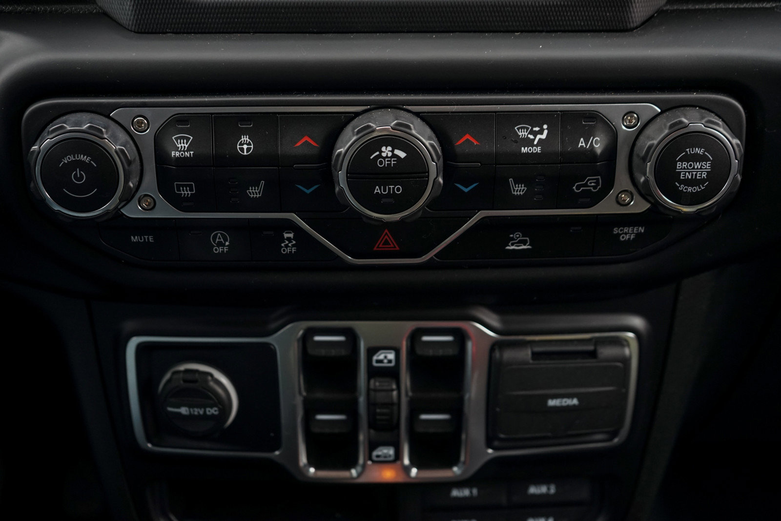 2022 Jeep Wrangler Unlimited Sport S photo 13