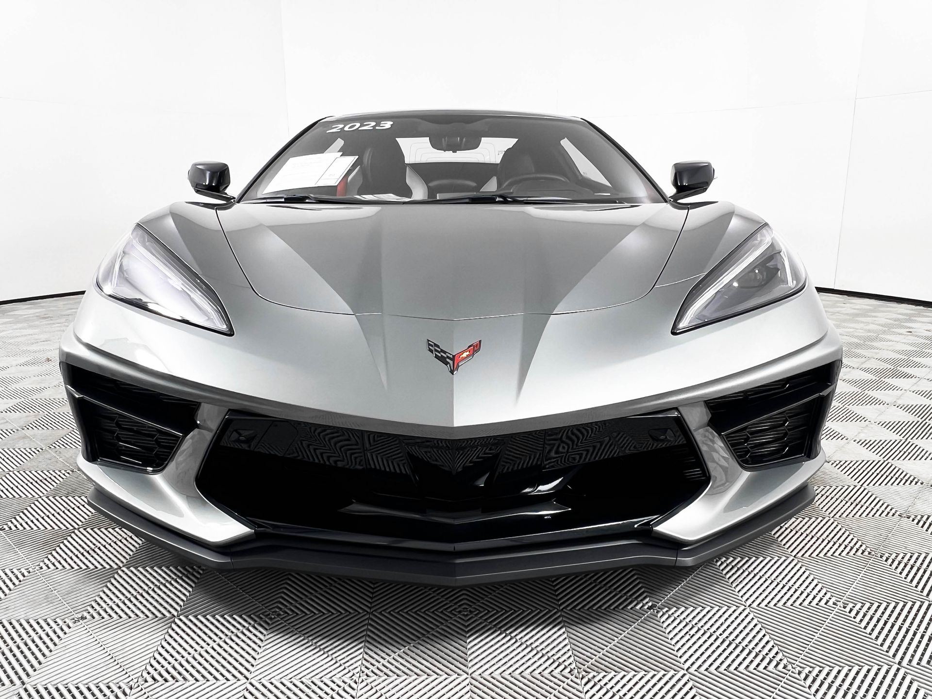 2023 Chevrolet Corvette Stingray 2LT photo 3