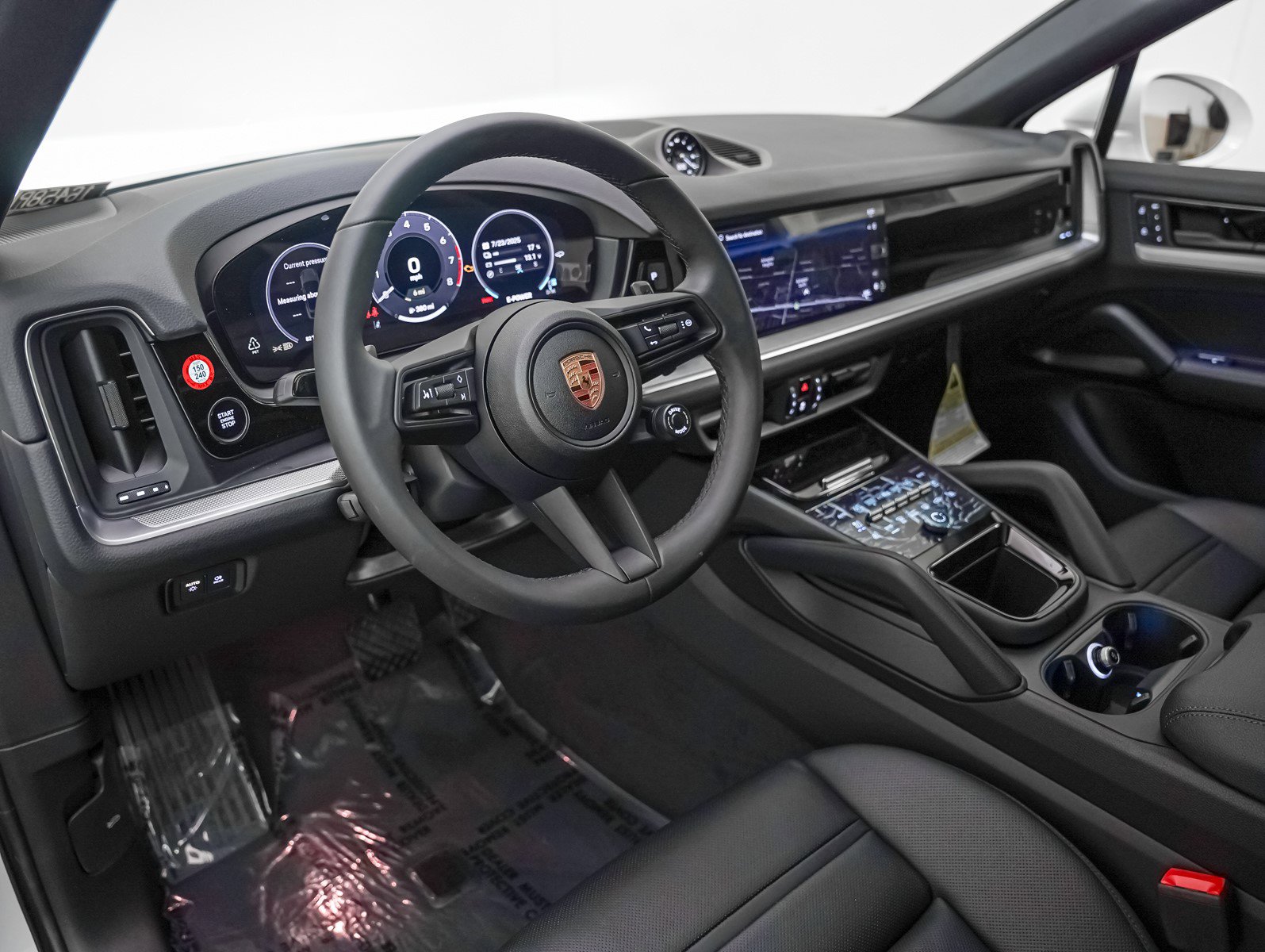 2025 Porsche Cayenne E-Hybrid Coupe photo 4