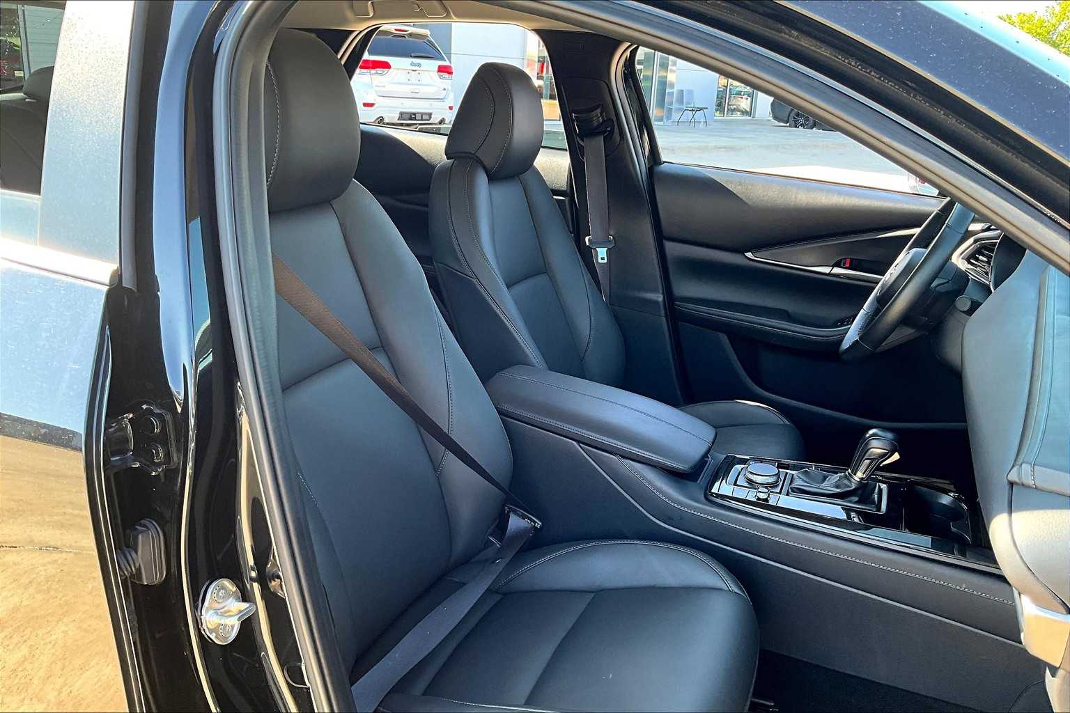 2024 Mazda CX-30 2.5 Select Sport photo 9