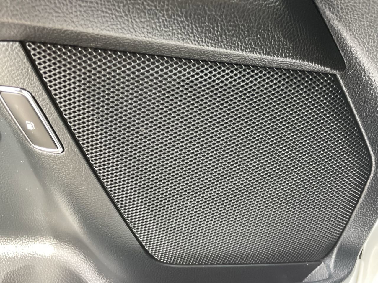 2018 Ford Fusion Hybrid S photo 15