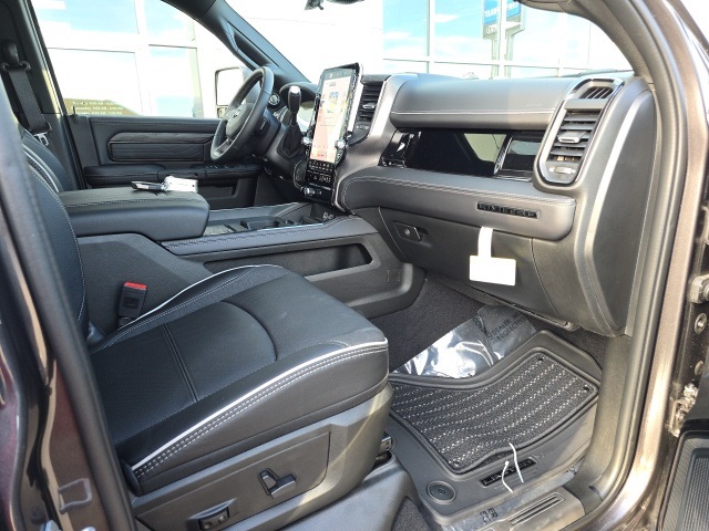 2026 Ram 2500 Limited photo 13