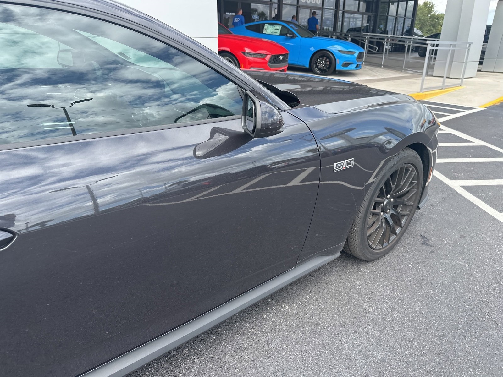 2024 Ford Mustang GT Premium photo 3