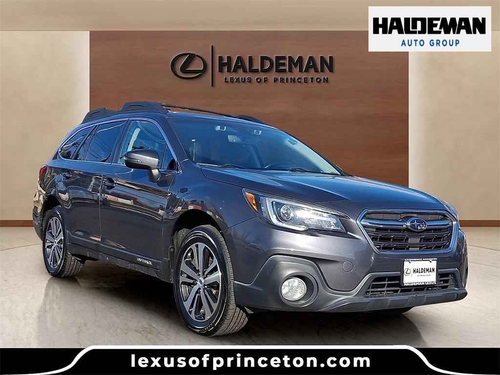 2019 Subaru Outback Limited's photo