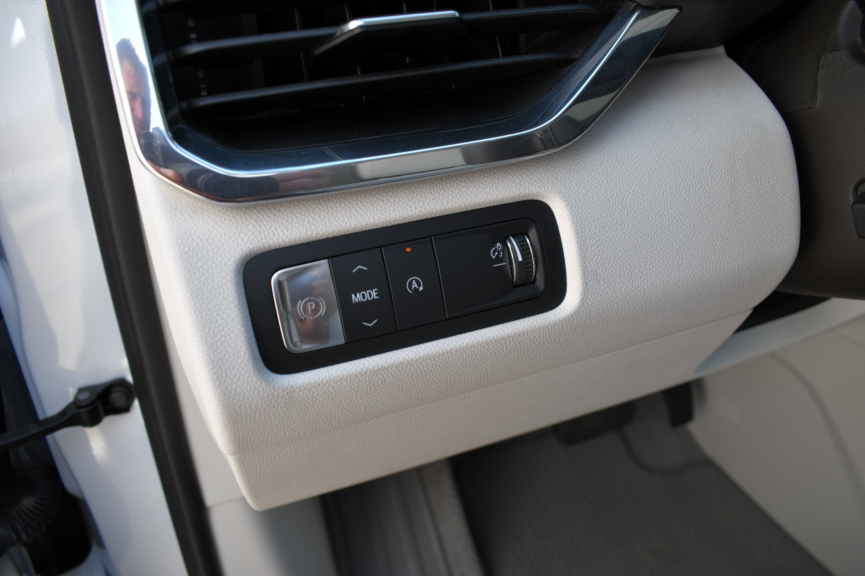 2024 Gmc Acadia Denali photo 18