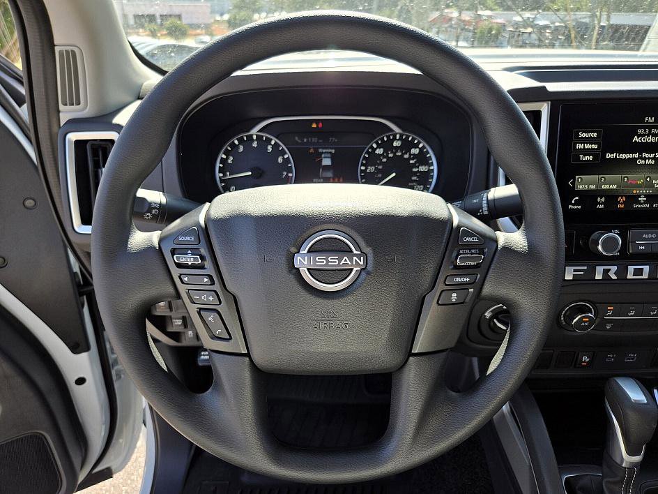 2026 Nissan Frontier Crew Cab SV photo 16