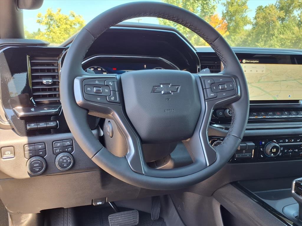 2026 Chevrolet Silverado 1500 ZR2 photo 3