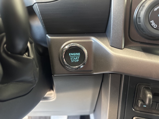2025 Ford F-150 XLT photo 20